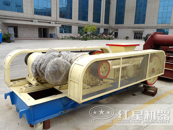 河南紅星對輥破碎機(jī)價(jià)格咨詢熱線