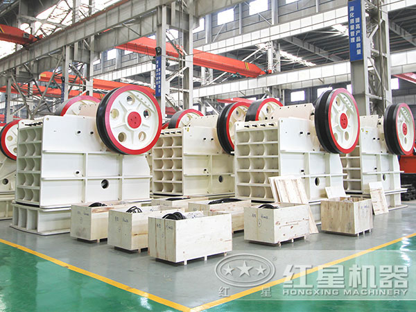 紅星機(jī)器生產(chǎn)車(chē)間