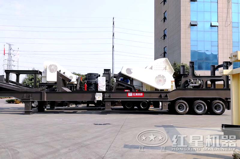 紅星車載碎石機(jī)廠區(qū)，多種現(xiàn)貨