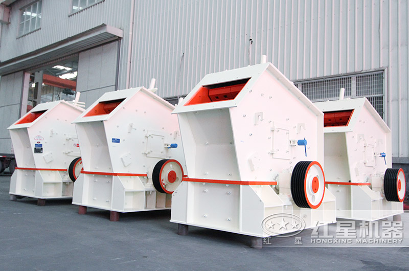 反擊破進(jìn)料口大、工藝先進(jìn)，耐磨性好